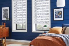 LL_2023_Vision_Classica_Navy_Bed_Main_Port_Open_Mail
